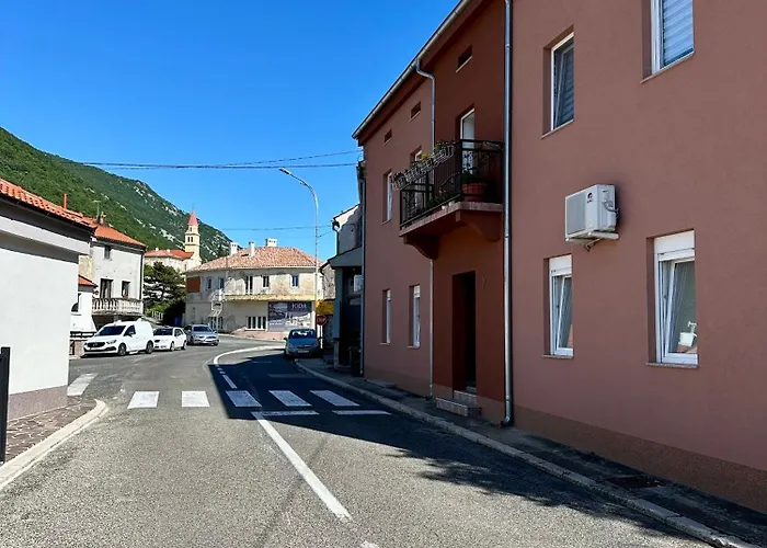 Marina Spacious Family Appartamento Krizisce